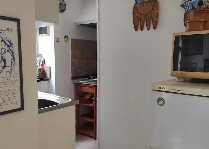 Canalone Al Duomo Naples